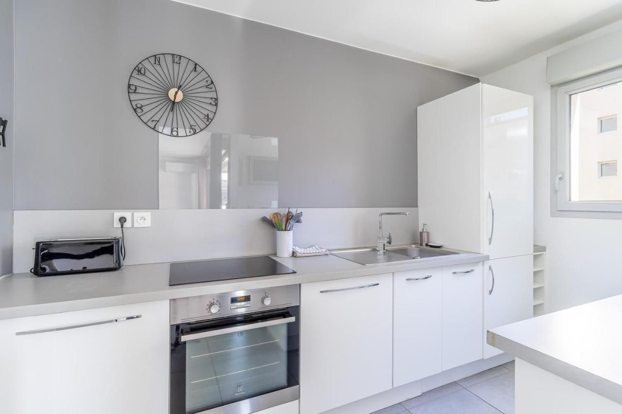 Panier, Major, De 47 M2, Parking Et Terrasse * Marseilles