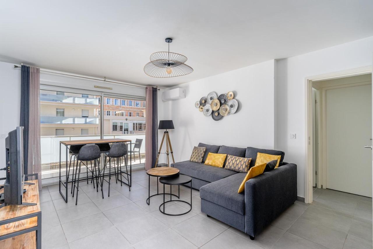 Panier, Major, De 47 M2, Parking Et Terrasse Apartment *